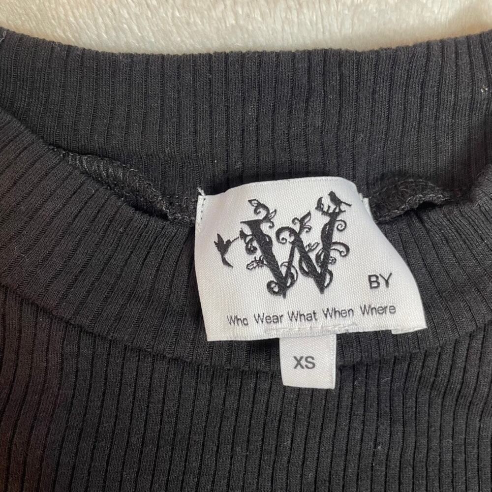 WHO WEAR WHAT‎ WHEN WHERE Black Ribbed Mock Neck 3/4 Sleeve Blouse Top XS - Picture 2 of 3